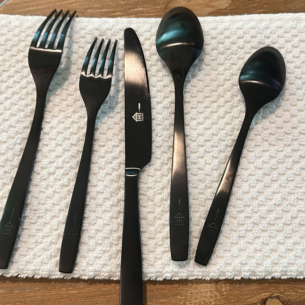 π΄4, 8 or 12 Piece Set(s) of Hearth & Hand Magnolia Matte Black Flatware π΄ - Picture 12 of 14